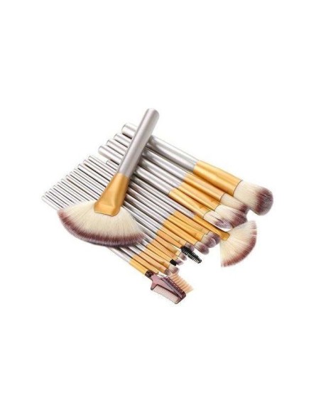 Pensule de machiaj, multifunctional, husa alba, set 18 piese, Isotrade
