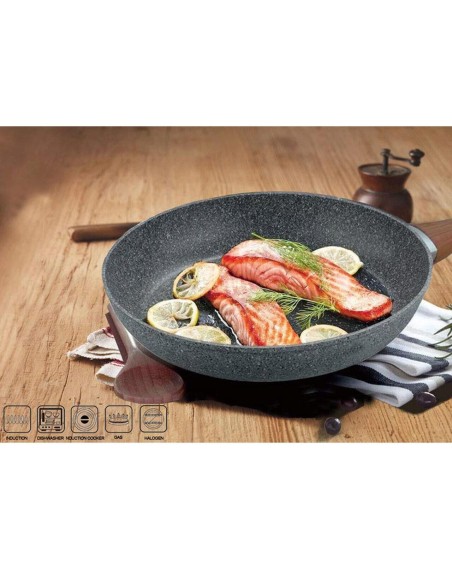 Tigaie clasica, 28 cm, antiaderenta, Black Marble Line, MagicHome