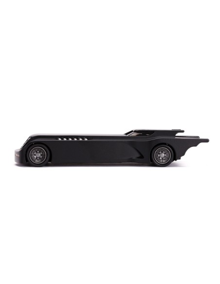 BATMAN MASINA BATMOBILE CU FIGURINA 1:32
