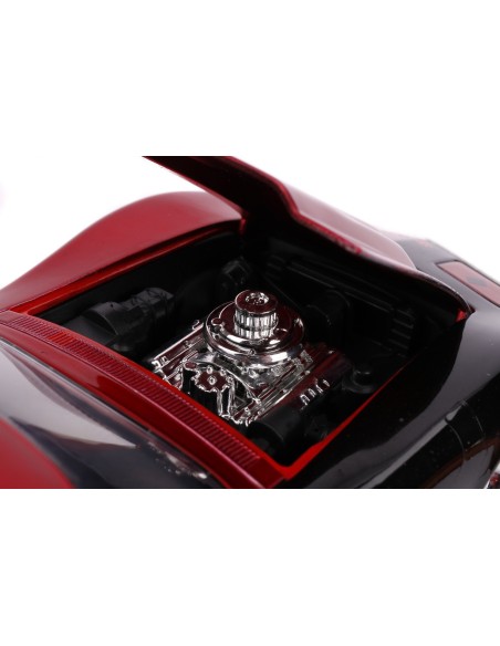 MASINUTA DIN METAL HARLEY QUINN 1969 CHEVY CORVETTE SCARA 1:24