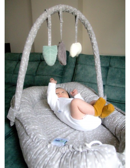 Salteluta BabyNest cu bara jucarii Between parents (Culoare: Turcoaz)