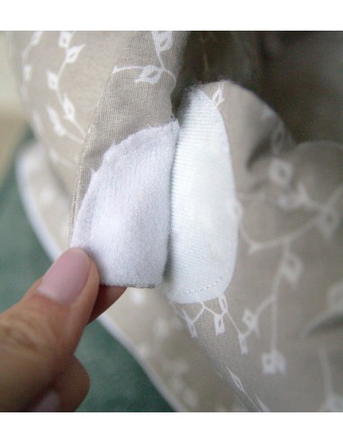 Salteluta BabyNest cu bara jucarii Between...