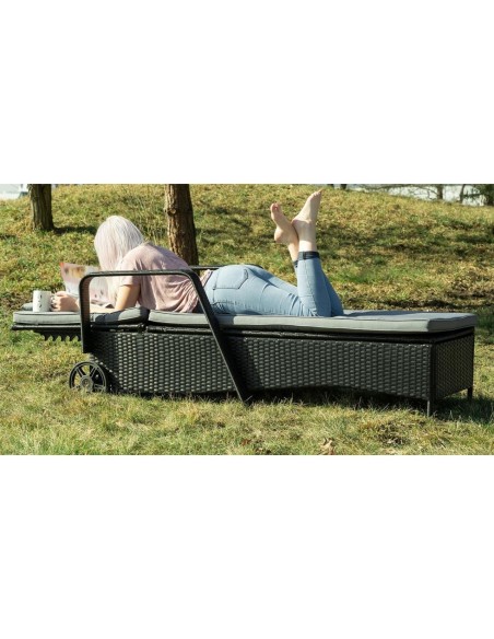 Sezlong pentru gradina, cu roti si perna, reglabil, ratan sintetic, negru si gri, 54x197x42/107 cm, Malatec